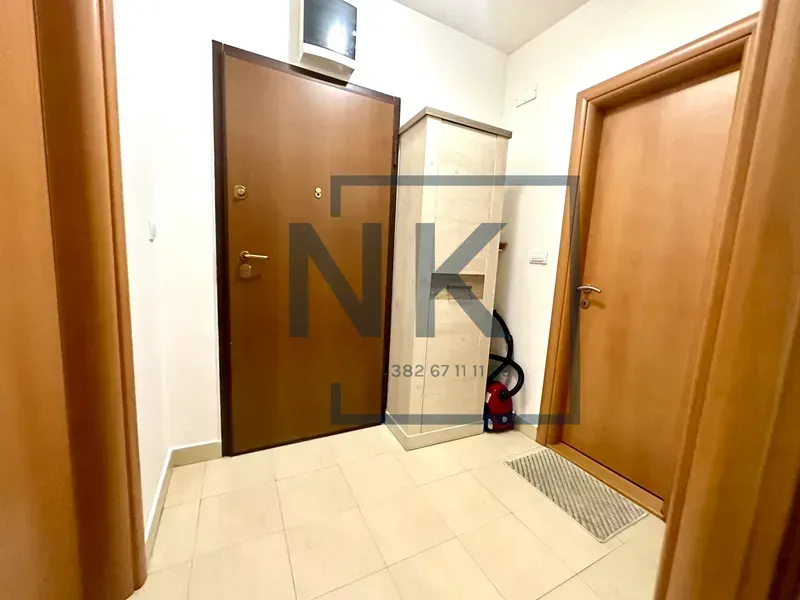 Izdavanje, jednosoban stan, 38m², Stari Aerodrom, Podgorica