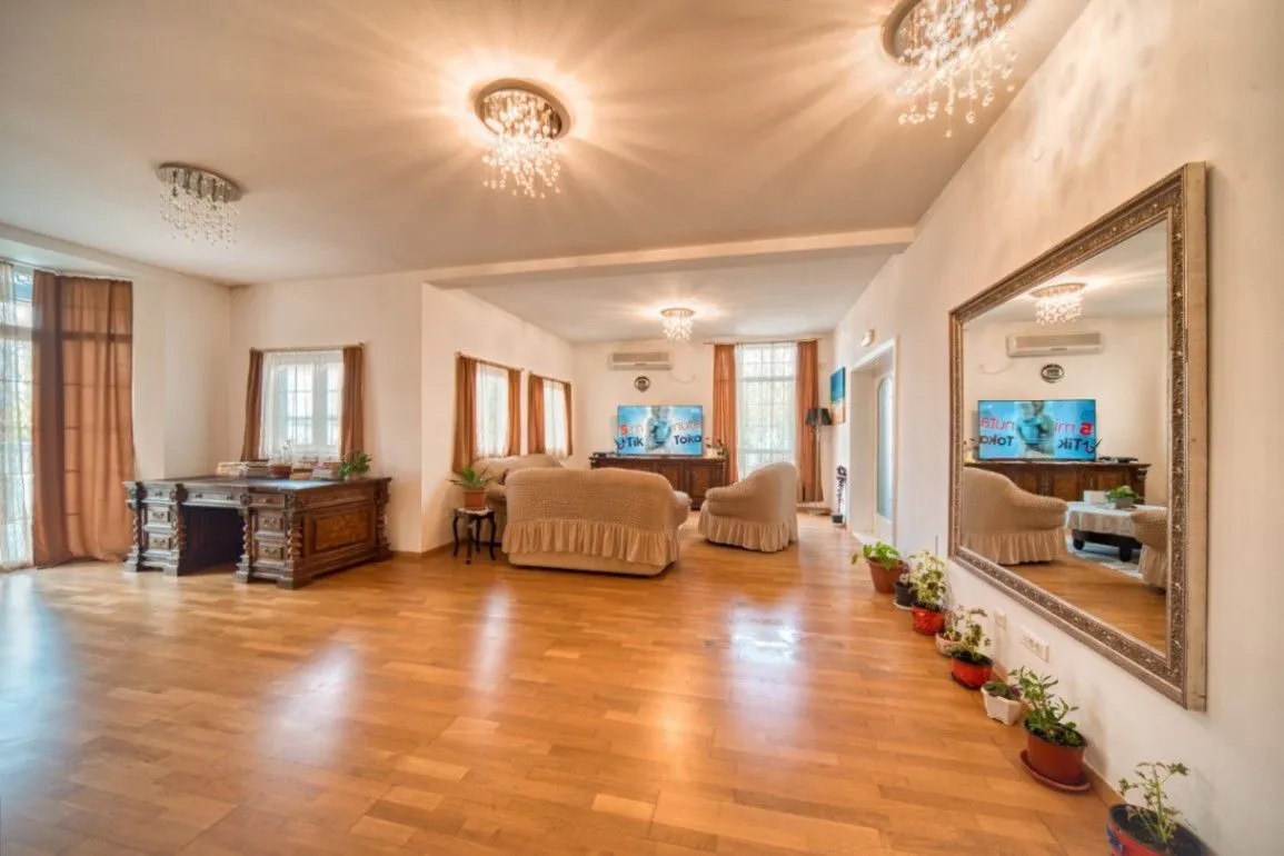 Prodaja, kuća, 560m², Begovina, Danilovgrad