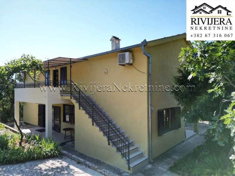 Prodaja, kuća, 241m², Đenovići, Herceg Novi
