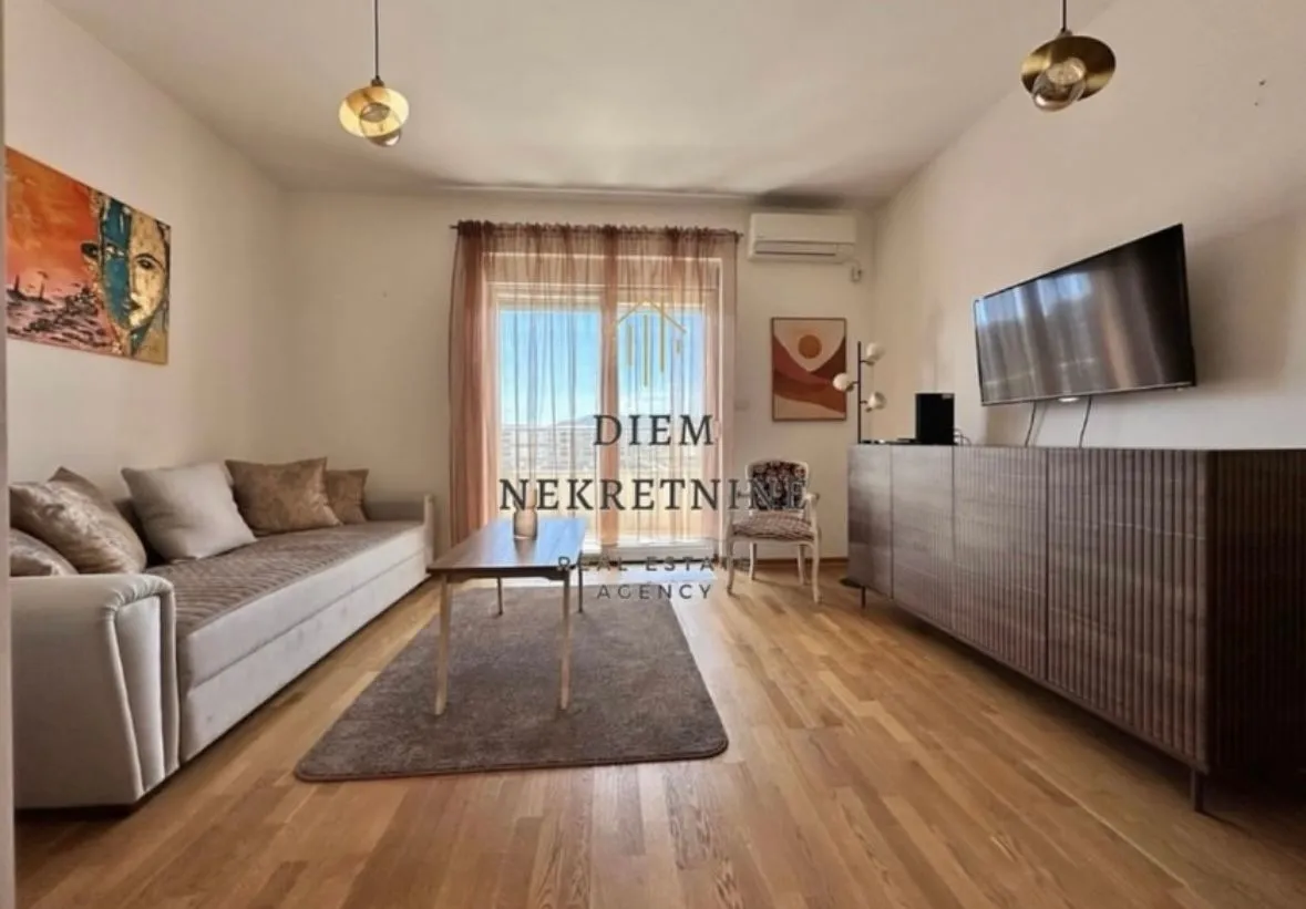 Izdavanje, stan, 33m², City Kvart, Podgorica