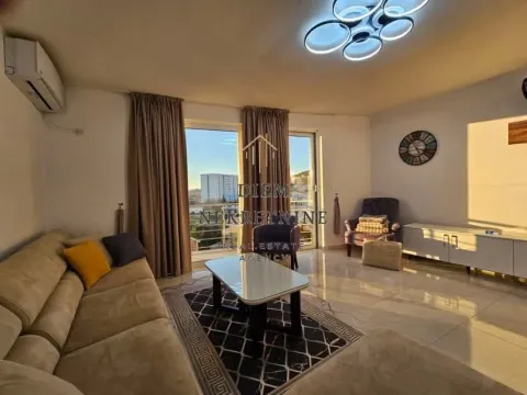 Izdavanje, trosoban stan, 120m², Ilino, Bar - image 2