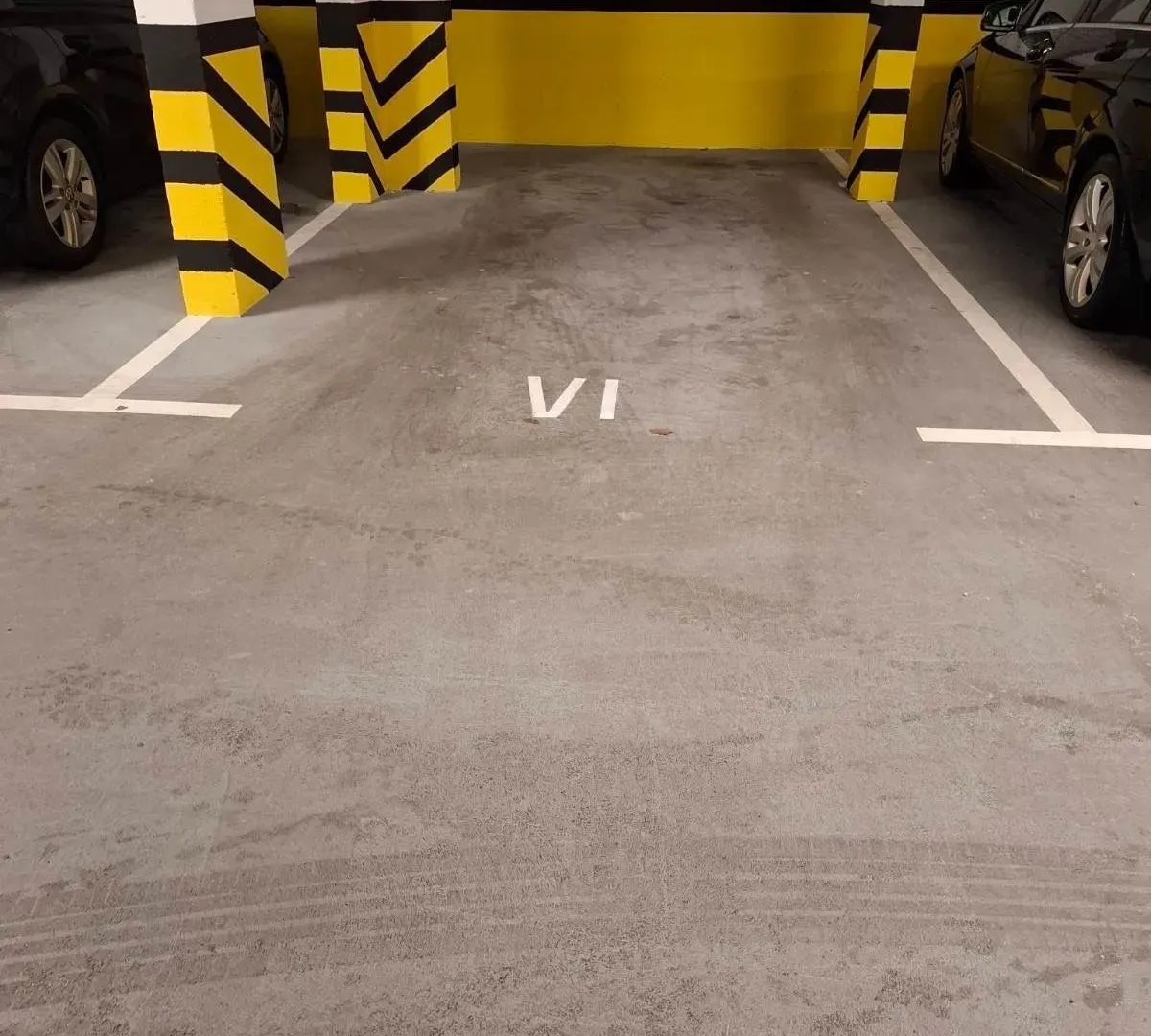 Izdavanje, dvosoban stan, 70m², Kalimanj, Tivat