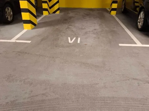 Izdavanje, dvosoban stan, 70m², Kalimanj, Tivat - image 20