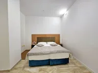 Sale, two bedroom apartment, 77m², Tree cane, Budva - image 9