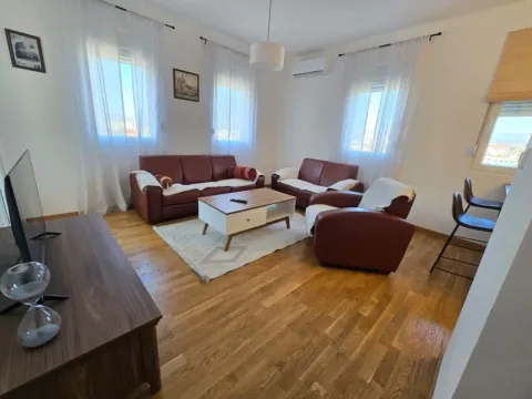 Izdavanje, dvosoban stan, 54m², Zabjelo, Podgorica - image 6