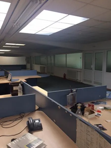 Rent, office space, 2400m², Galenika, Beograd