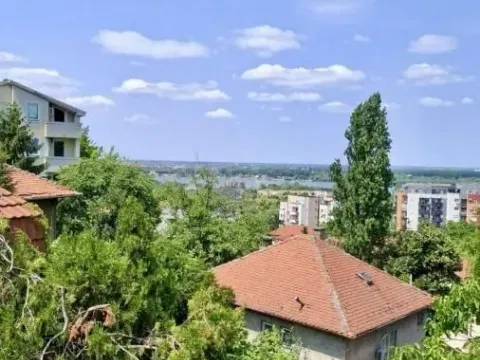 Sale, house, 250m², Karaburma, Palilula Sve Podlokacije