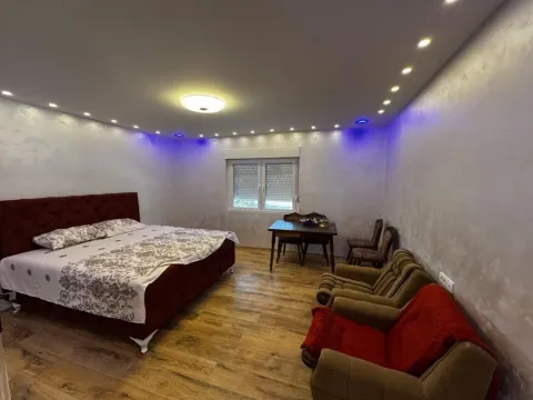 Prodaja, kuća, 188m², Beška, Inđija - image 12