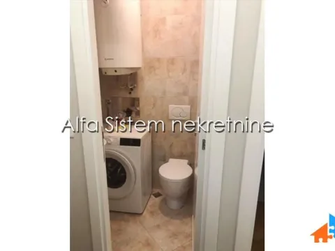 Izdavanje, trosoban stan, 70m², Kalenić Pijaca, Vračar Sve Podlokacije - image 15