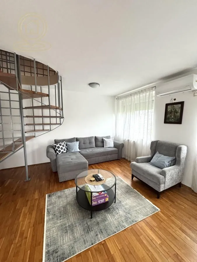 Prodaja, četvorosoban stan, 118m², Voždovac Sve Podlokacije, Beograd