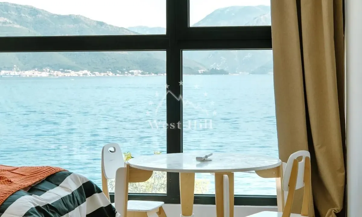 Sale, house, 200m², Krašići, Tivat