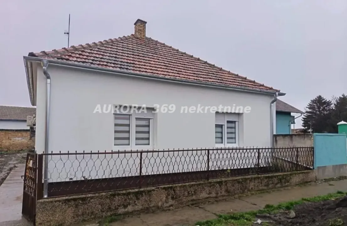 Sale, house, 90m², Žabalj, Srbija