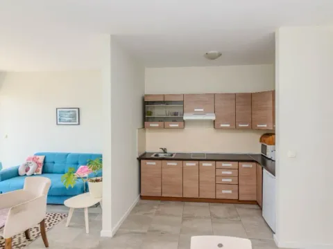 Sale, one bedroom apartment, 73m², Bijela, Herceg Novi - image 7