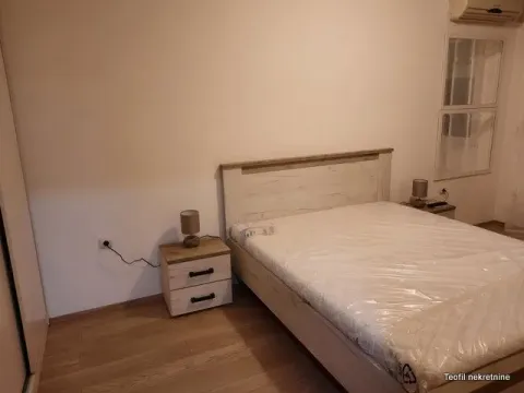 Rent, two bedroom apartment, 58m², Zemun Centar, Zemun Sve Podlokacije - image 14