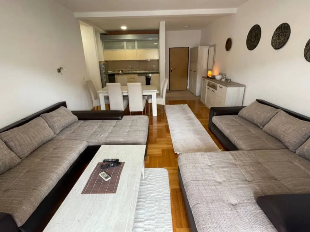 Stan na dan, jednosoban stan, 84m2, Tivat