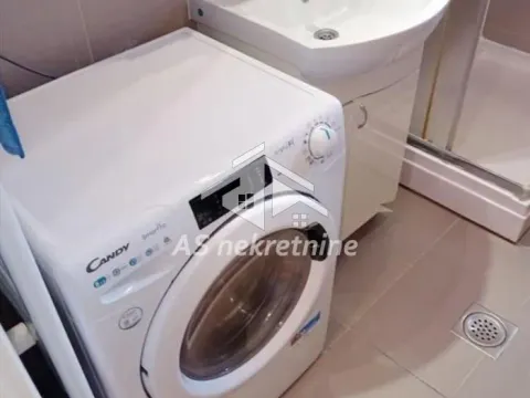 Rent, three bedroom apartment, 59m², Vračar Sve Podlokacije, Beograd - image 22