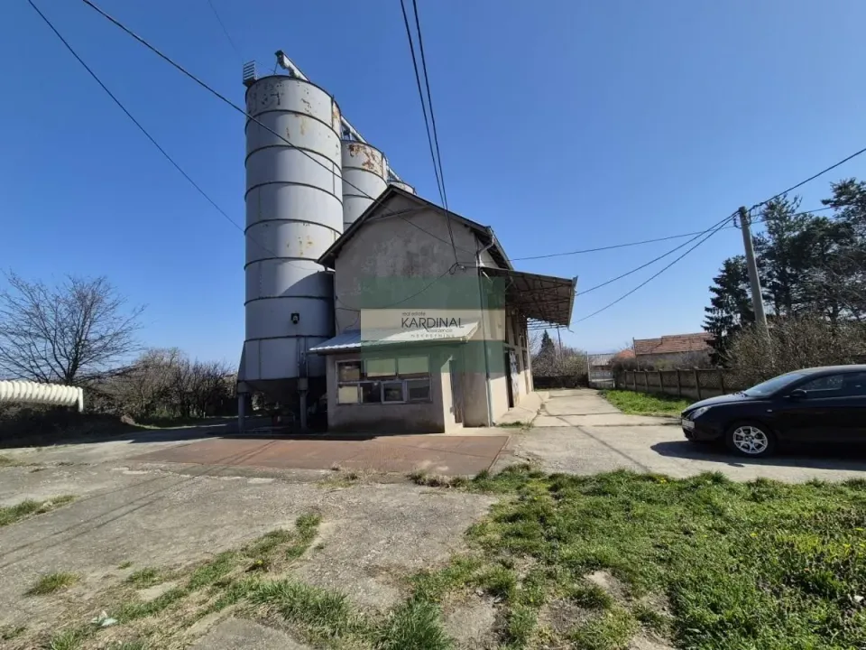 Rent, office space, 170m², Deonica, Jagodina