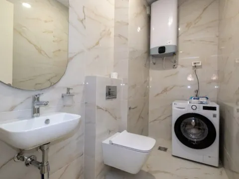 Izdavanje, trosoban stan, 127m², Preko Morače, Podgorica - image 13