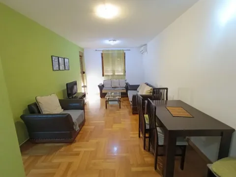 Rent, one bedroom apartment, 44m², Stari Aerodrom, Podgorica - image 1
