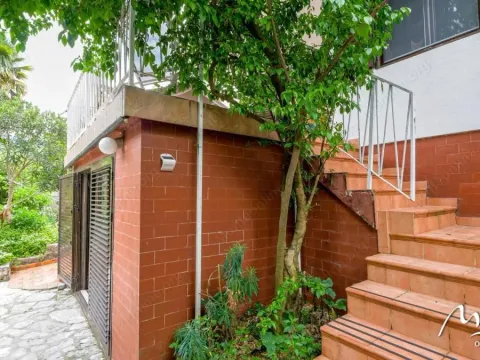 Sale, house, 100m², Stoliv, Kotor - image 4