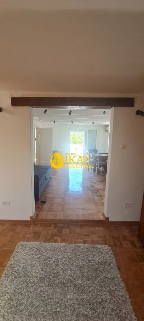 Prodaja, stan, 127m², Slavija, Vračar Sve Podlokacije