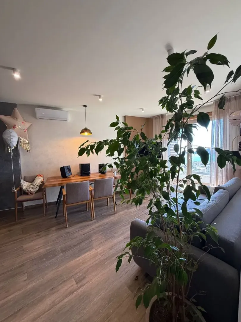 Prodaja, dvosoban stan, 62m², Bečići, Budva
