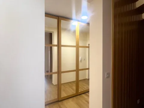 Izdavanje, četvorosoban stan, 115m², Dedinje Sve Podlokacije, Beograd - image 7