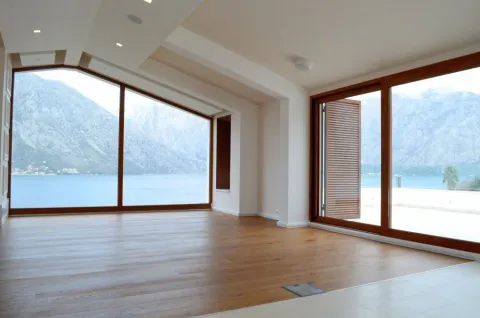 Prodaja, kuća, 495m², Stoliv, Kotor - image 2