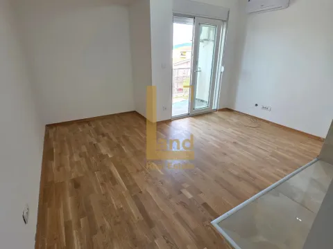 Prodaja, garsonjera, 24m², Zabjelo, Podgorica - image 2