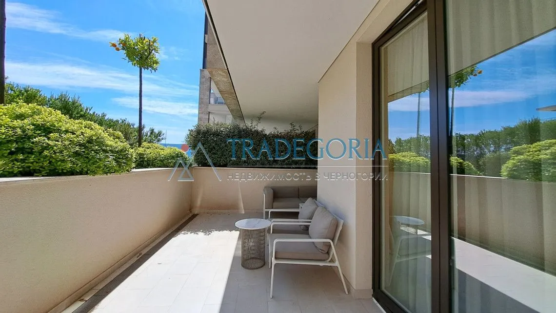 Prodaja, jednosoban stan, 87m², Tivat, Crna Gora
