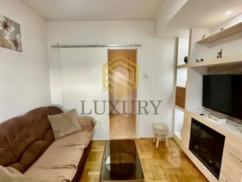 Sale, two bedroom apartment, 56m², Zabjelo, Podgorica - image 8