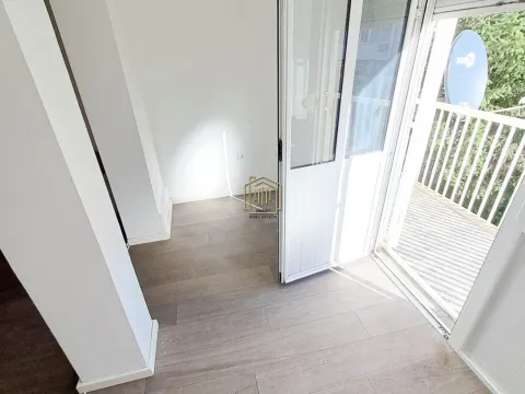 Prodaja, jednosoban stan, 46m², Podgorica, Crna Gora - image 8