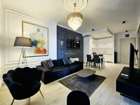 Izdavanje, jednosoban stan, 60m², Budva, Crna Gora