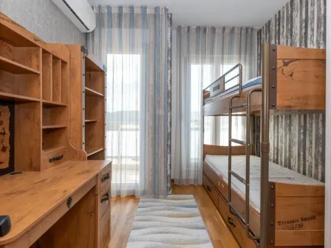 Prodaja, dvosoban stan, 63m², City Kvart, Podgorica - image 9