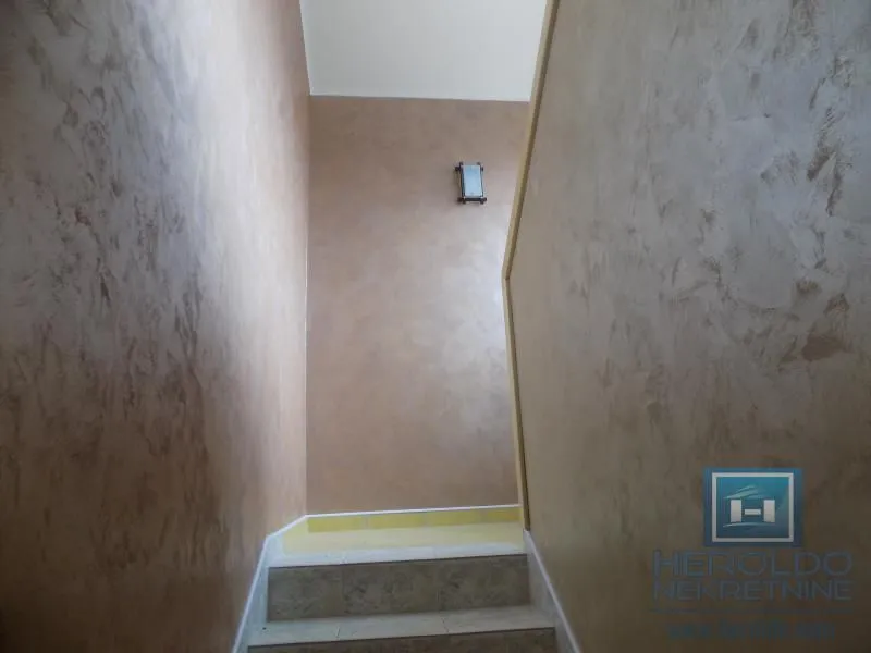 Sale, office space, 360m², Paraćin, Srbija