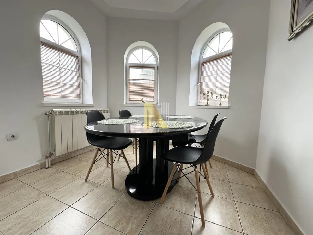 Prodaja, kuća, 338m², Tatarsko brdo, Petrovaradin