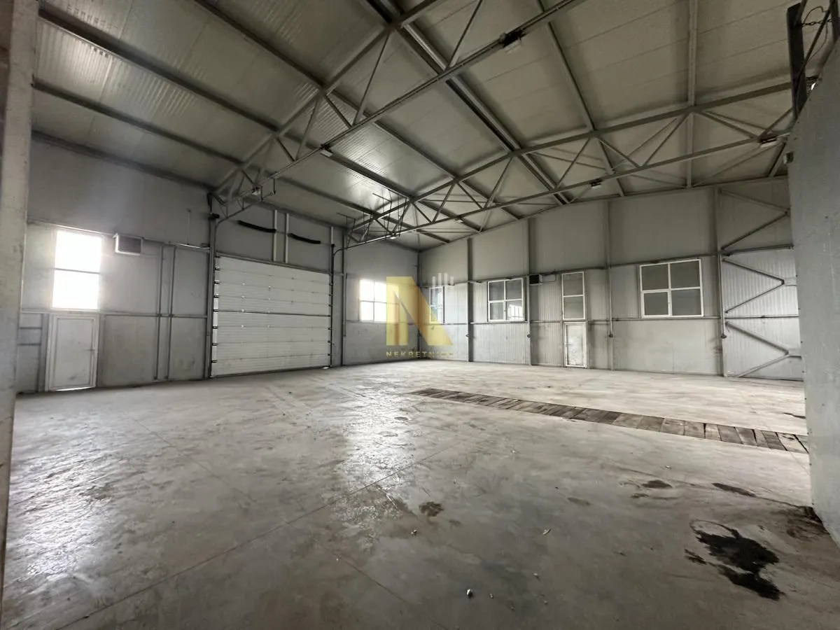 Rent, office space, 1515m², Salajka, Novi Sad Sve Podlokacije