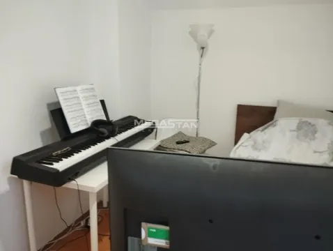 Sale, one bedroom apartment, 50m², Padinska Skela, Palilula Sve Podlokacije - image 6