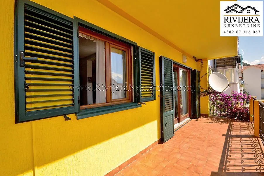 Prodaja, kuća, 260m², Baošići, Herceg Novi