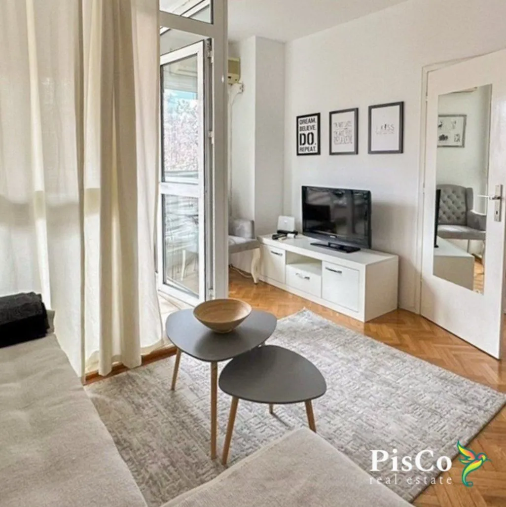 Izdavanje, jednosoban stan, 37m², City Kvart, Podgorica