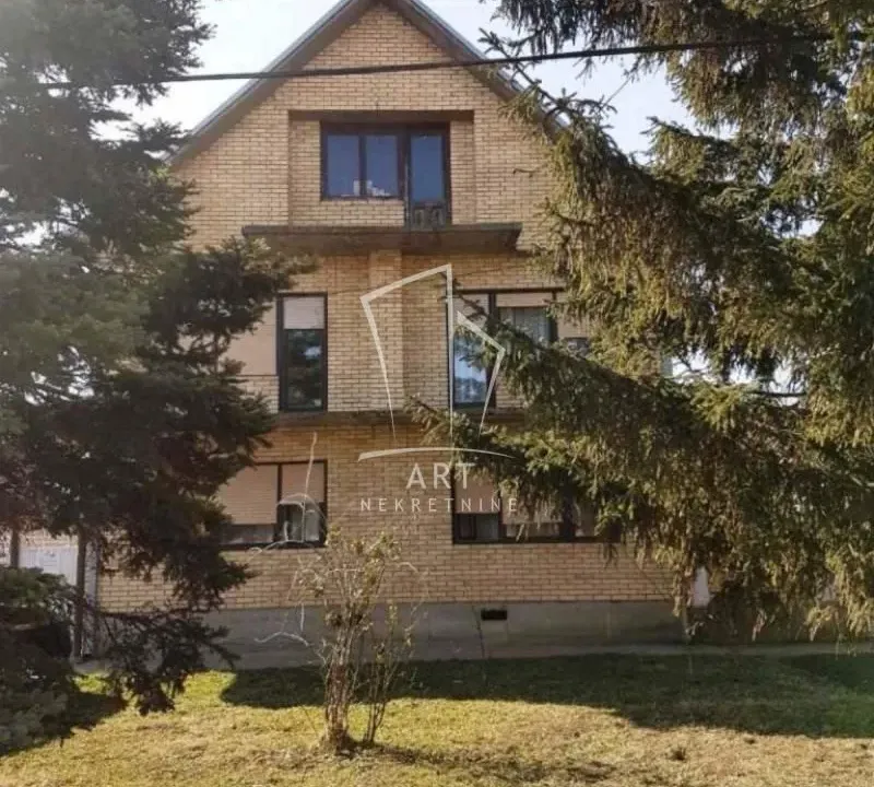 Sale, house, 429m², Inđija, Srbija