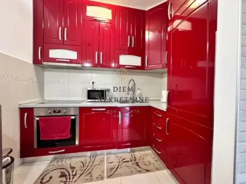 Izdavanje, jednosoban stan, 45m², City Kvart, Podgorica - image 8