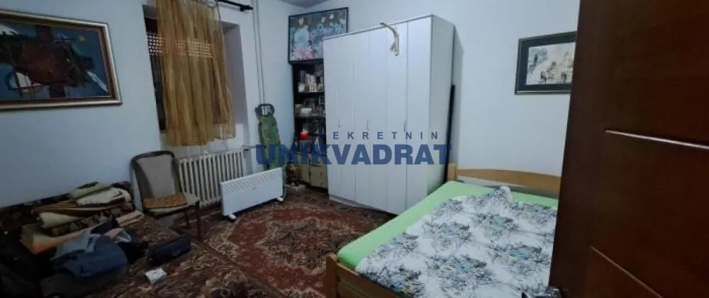 Prodaja, kuća, 300m², Sremski Karlovci, Novi Sad