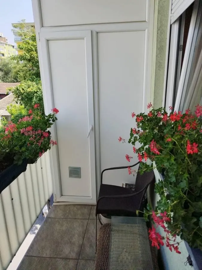Prodaja, četvorosoban stan, 115m², Grbavica, Novi Sad Sve Podlokacije