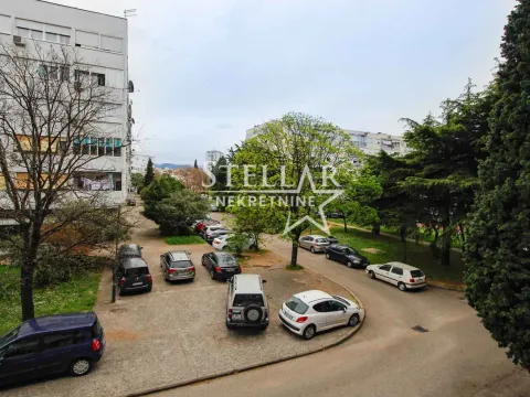 Rent, one bedroom apartment, 50m², Preko Morače, Podgorica - image 11