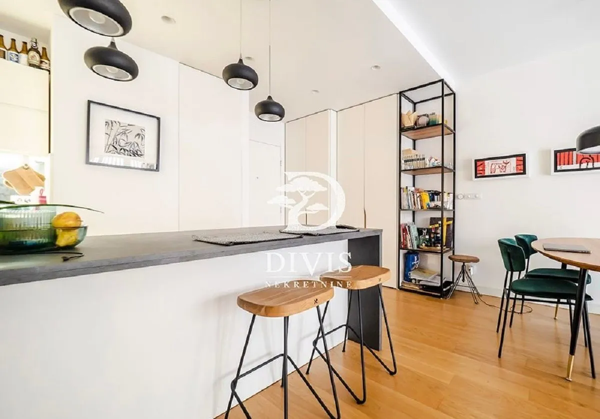 Izdavanje, dvosoban stan, 73m², Novi Beograd Blok 65, Novi Beograd Sve Podlokacije