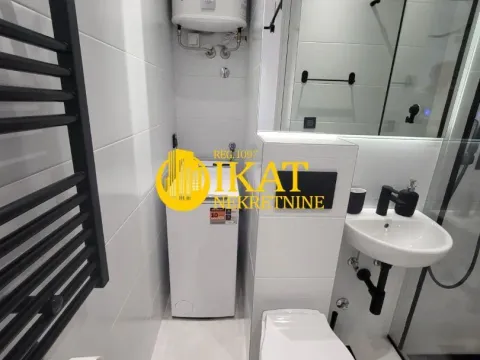 Sale, two bedroom apartment, 33m², Stari Grad, Beograd - image 4