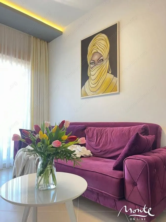 Prodaja, jednosoban stan, 54m², Dobrota, Kotor