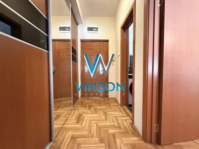 Prodaja, jednosoban stan, 33m², Nova Detelinara, Novi Sad Sve Podlokacije
