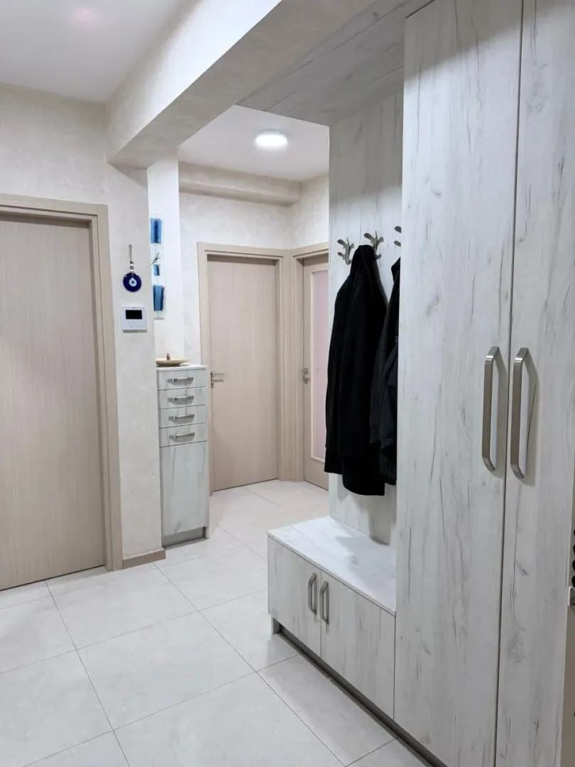 Prodaja, četvorosoban stan, 72m², Podgorica, Crna Gora